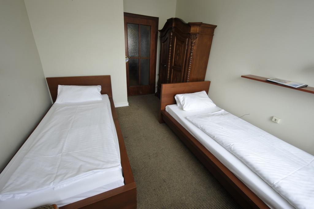Hotel Continental Saarbruecken Bilik gambar